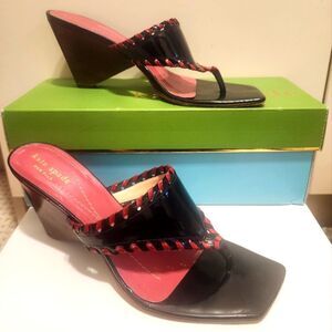 Kate Spade Black Leather Red Trim Square Toe Thong Wedge Sandals Sz.7.5 Ret $239
